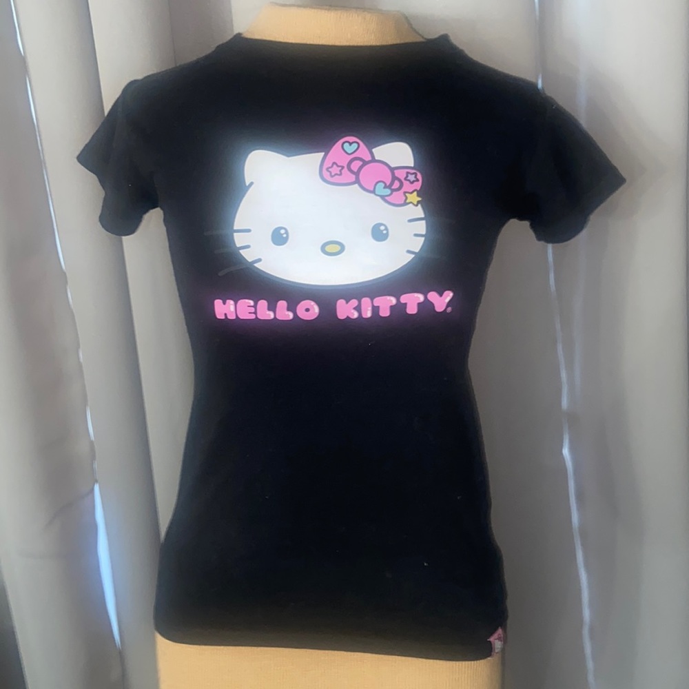 Hello kitty shirt